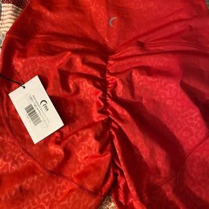 Zyia red leopard scrunchy leggings
